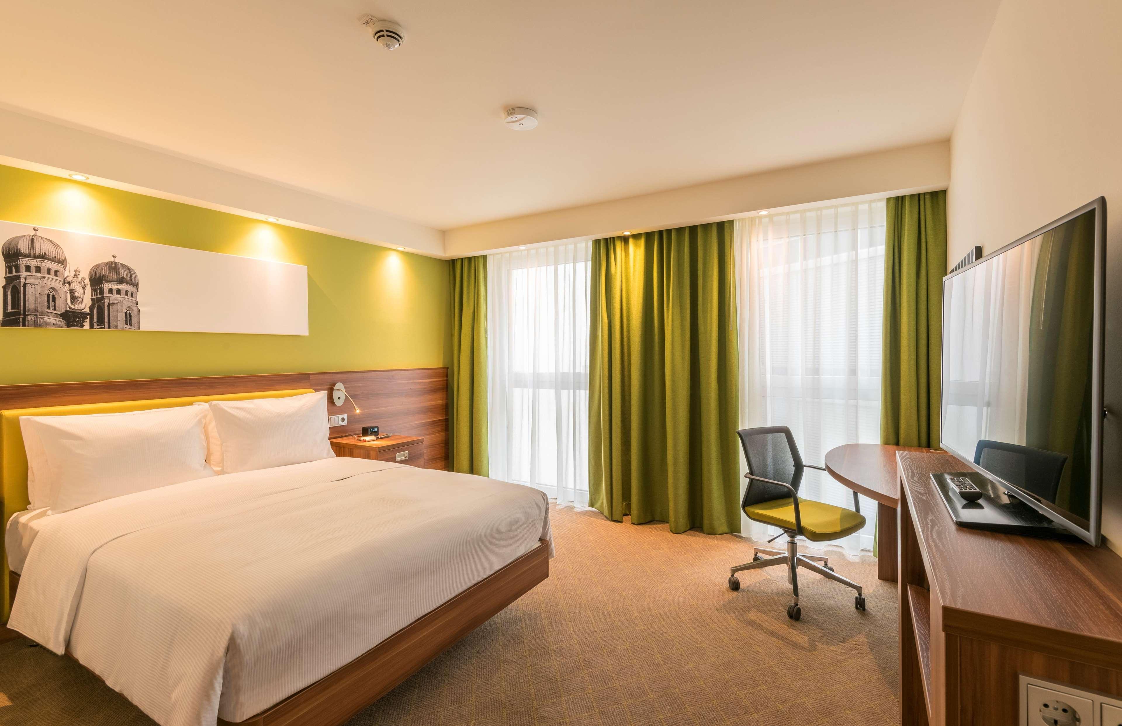 Hampton By Hilton Munich City West Hotel Ngoại thất bức ảnh