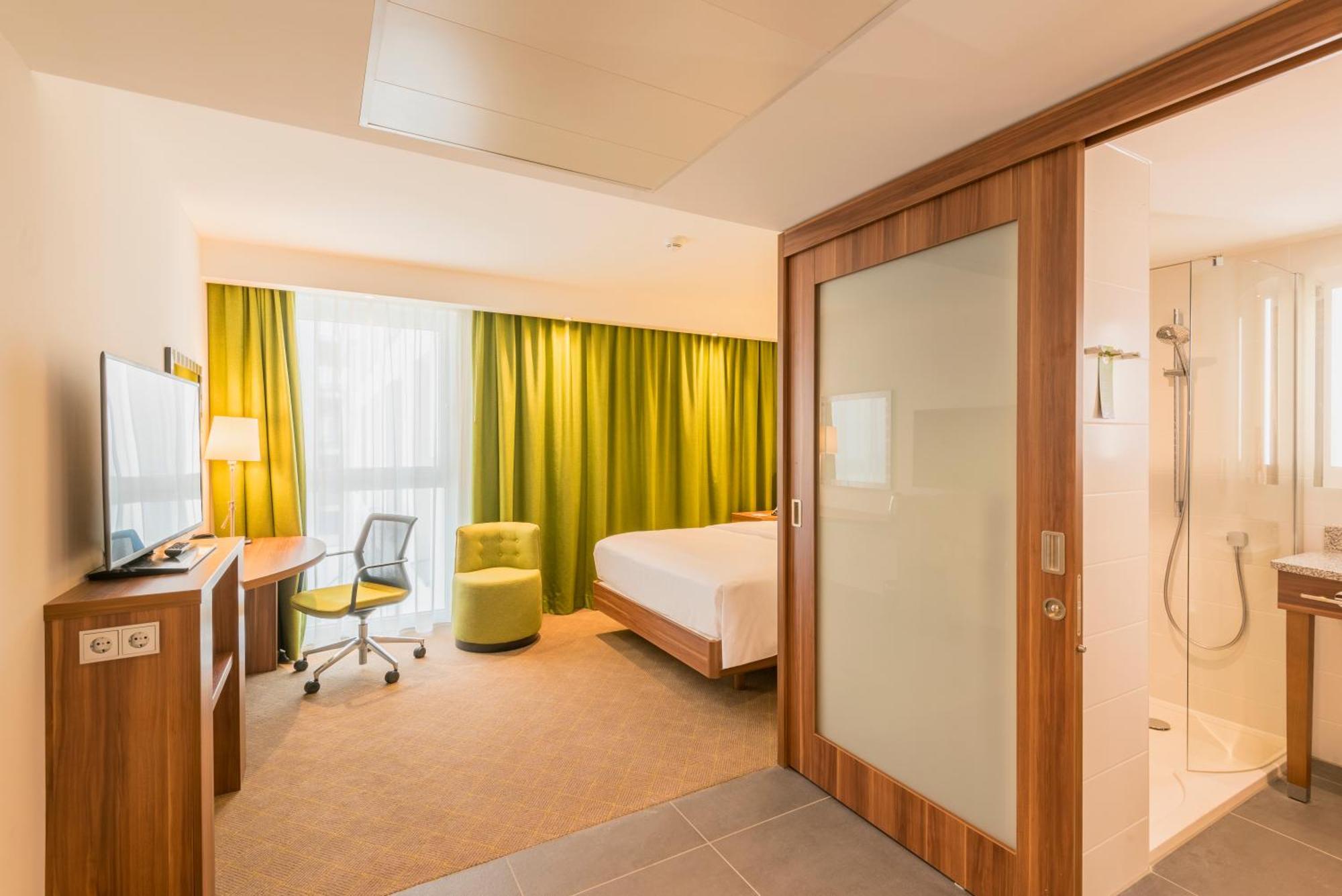 Hampton By Hilton Munich City West Hotel Ngoại thất bức ảnh