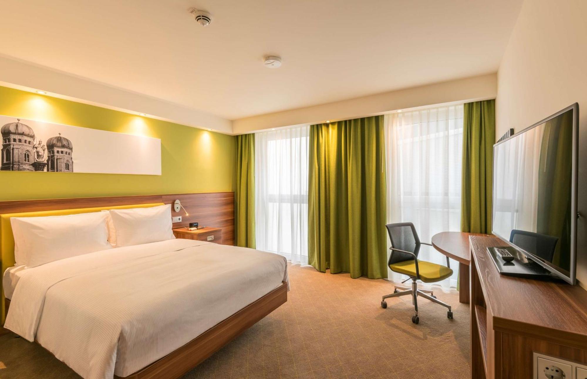 Hampton By Hilton Munich City West Ngoại thất bức ảnh